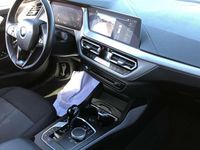 Usado BMW 118 Comfort Edition 150 CV (110 kW) 2024 Blanco Utilitario