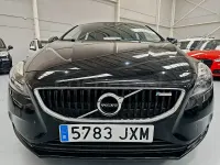 Usado Volvo V40 R-Design Momentum 150 CV (110 kW) 2017 Negro Berlina