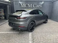 Usado Porsche Cayenne 340 CV (250 kW) 2019 Gris / plata SUV