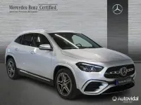 Usado Mercedes GLA200 150 CV (110 kW) 2025 Plata hightech SUV