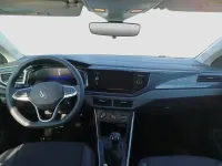 Usado VW Polo Life 95 CV (69 kW) 2022 Gris Utilitario