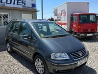 Usado VW Sharan Advance 140 CV (102 kW) 2008 Gris Monovolumen