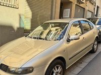 Usado Seat Leon 105 CV (77 kW) 2003 Beige Berlina