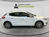 Usado Renault Mégane Life 115 CV (84 kW) 2013 Blanco Berlina
