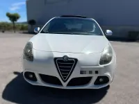 Usado Alfa Romeo Giulietta Distinctive 105 CV (77 kW) 2011 Blanco Utilitario