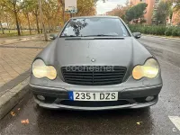 Usado Mercedes C32 AMG AMG 354 CV (260 kW) 2002 Gris / plata Berlina