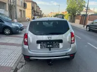 Usado Dacia Duster Ambiance 109 CV (80 kW) 2011 Gris / plata SUV