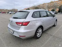 Usado Seat Leon ST Reference 110 CV (80 kW) 2017 Gris / plata Familiar