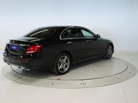 Usado Mercedes E300 333 CV (244 kW) 2020 Negro Berlina