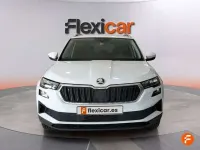 Usado Skoda Karoq Ambition 116 CV (85 kW) 2022 Blanco SUV