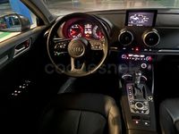 Usado Audi A3 116 CV (85 kW) 2018 Gris / plata Berlina