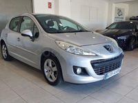 Usado Peugeot 207 Active 92 CV (67 kW) 2012 Gris / plata Berlina