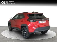 Usado Toyota Yaris Cross Active 130 CV (95 kW) 2025 Rojo SUV