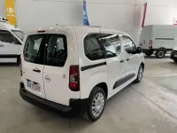 Usado Opel Combo Life Edition 102 CV (75 kW) 2020 Blanco Monovolumen