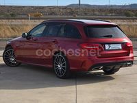 Usado Mercedes C250 211 CV (155 kW) 2017 Granate Familiar