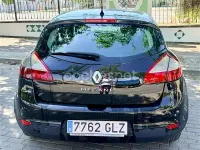 Usado Renault Mégane III Authentique 85 CV (62 kW) 2009 Negro Berlina