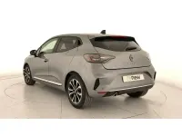 Usado Renault Clio V Techno 100 CV (73 kW) 2025 Gris / plata Berlina