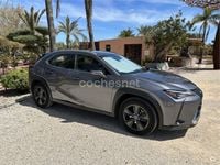 Usado Lexus UX Business Edition 184 CV (135 kW) 2019 Gris / plata SUV