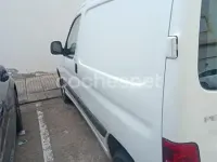 Begagnad Peugeot Partner Tepee 90 HK (66 kW) 2009 Vit Minibuss