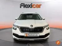 Usado Skoda Kamiq Ambition 110 CV (80 kW) 2021 Blanco SUV