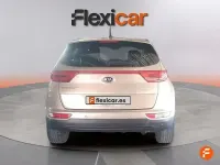 Usado Kia Sportage 132 CV (97 kW) 2018 Beige SUV