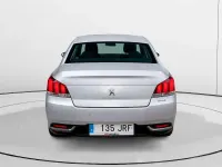 Usado Peugeot 508 Active 120 CV (88 kW) 2016 Gris Berlina