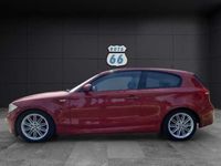 Usado BMW 118 Shadowline 143 CV (105 kW) 2008 Rojo Utilitario