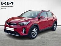 Usado Kia Stonic 101 CV (74 kW) 2024 Rojo SUV