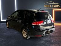 Usado Seat Altea Ecomotive 105 CV (77 kW) 2010 Negro Monovolumen