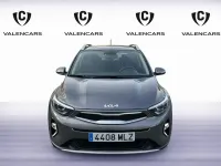 Begagnad Kia Stonic 84 HK (61 kW) 2024 Vit SUV