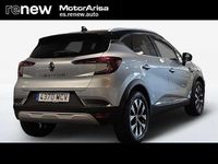 Begagnad Renault Captur Techno 140 HK (102 kW) 2022 SUV