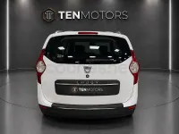 Usado Dacia Lodgy Comfort 115 CV (84 kW) 2019 Blanco Monovolumen