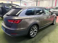 Usado Seat Leon 4Drive 184 CV (135 kW) 2015 Marrón Familiar