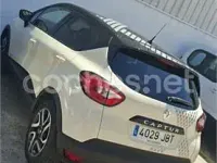 Usado Renault Captur Intens 90 CV (66 kW) 2014 Beige SUV