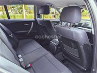 Usado BMW 116 122 CV (89 kW) 2010 Gris / plata Utilitario