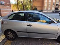 Usado Seat Ibiza Sport 100 CV (73 kW) 2004 Gris / plata Berlina