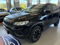 Usado Jeep Compass Trailhawk 240 CV (176 kW) 2024 Negro SUV