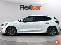Usado Ford Focus Active 125 CV (91 kW) 2022 Blanco Berlina