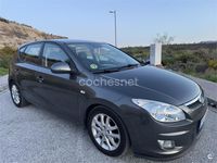 Usado Hyundai i30 Style 115 CV (84 kW) 2007 Gris / plata Utilitario