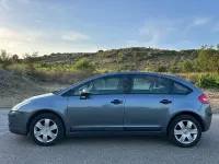 Usado Citroën C4 92 CV (67 kW) 2006 Gris / plata Berlina