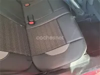 Usado Peugeot 2008 Allure 110 CV (80 kW) 2018 Rojo SUV