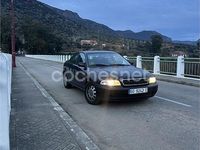 Usado Audi A4 150 CV (110 kW) 1996 Negro Familiar