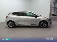 Usado Renault Clio Techno 91 CV (66 kW) 2023 Gris Utilitario