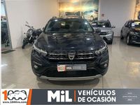 Usado Dacia Sandero Essentiel 91 CV (66 kW) 2022 Gris / plata Berlina