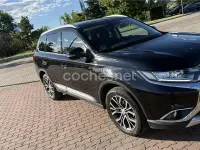 Usado Mitsubishi Outlander Motion 150 CV (110 kW) 2018 Negro SUV