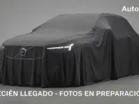 Usado Volvo EX40 Plus 185 kW (252 CV) 2025 Gris SUV