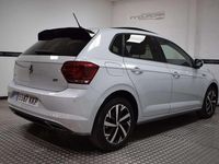 Usado VW Polo Sportline 114 CV (83 kW) 2018 Gris Utilitario