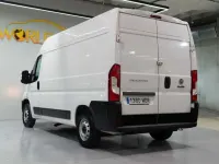 Usado Fiat Ducato 140 CV (102 kW) 2023 Blanco Van