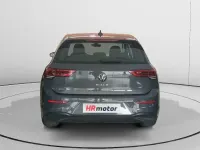 Usado VW Golf VIII Life 110 CV (80 kW) 2024 Gris Berlina