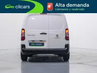 Usado Peugeot Partner Premium 102 CV (75 kW) 2022 Blanco Monovolumen